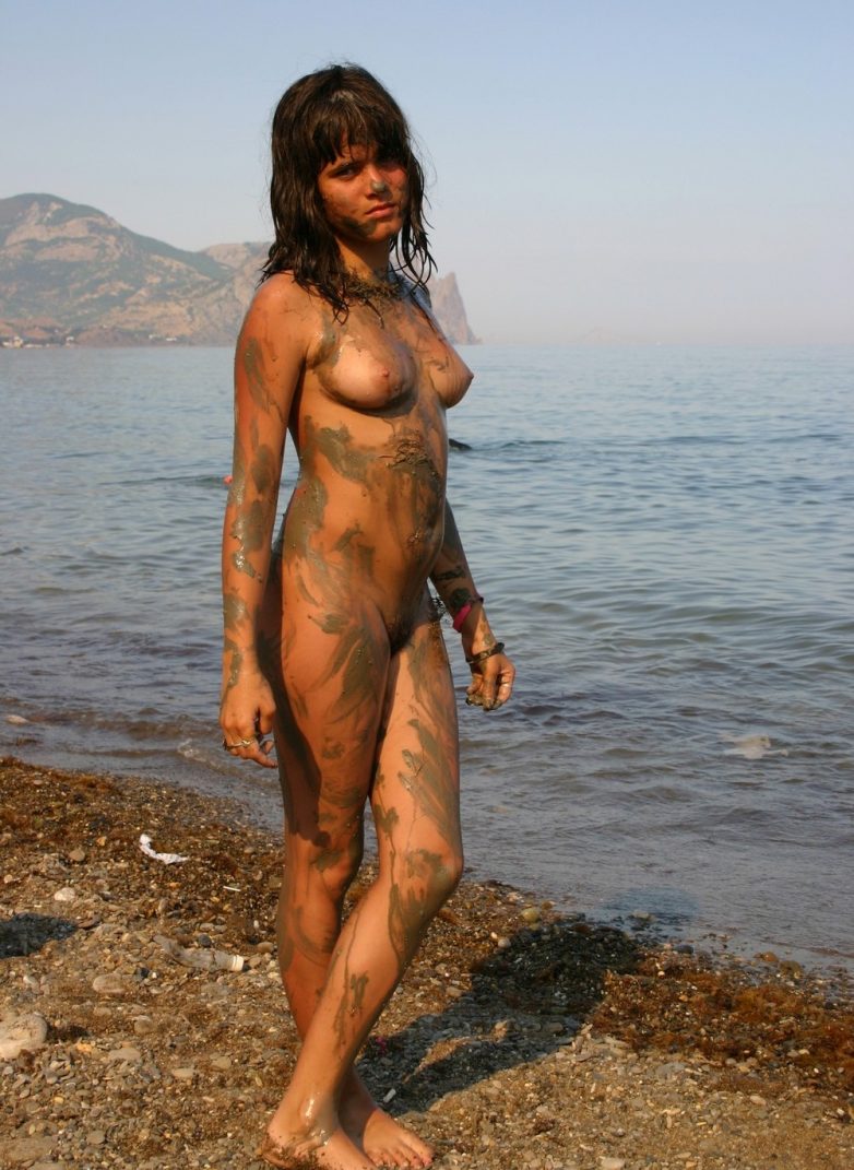 Голышом на солнышке