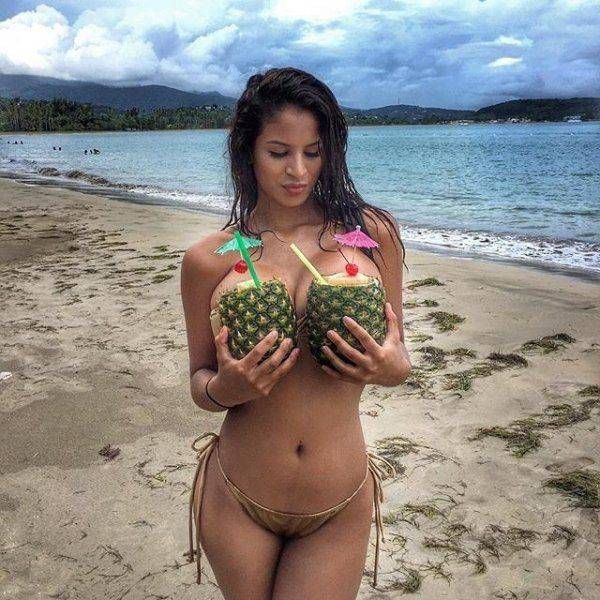 Забавные девушки