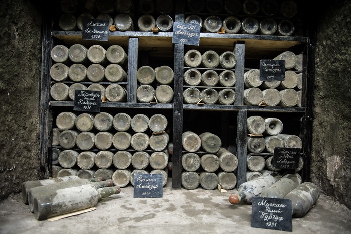 Как работает винодельческий завод «Массандра» в Крыму