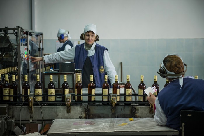 Как работает винодельческий завод «Массандра» в Крыму