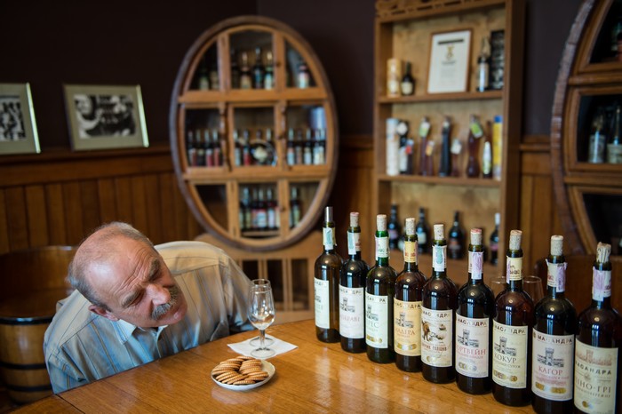 Как работает винодельческий завод «Массандра» в Крыму