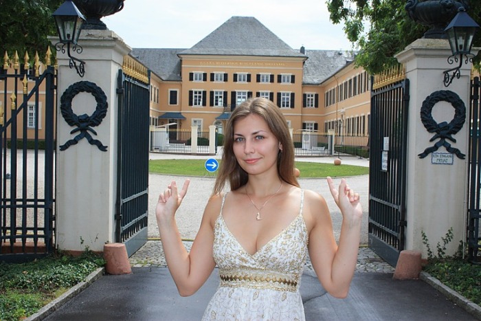 Очаровательная русская учительница