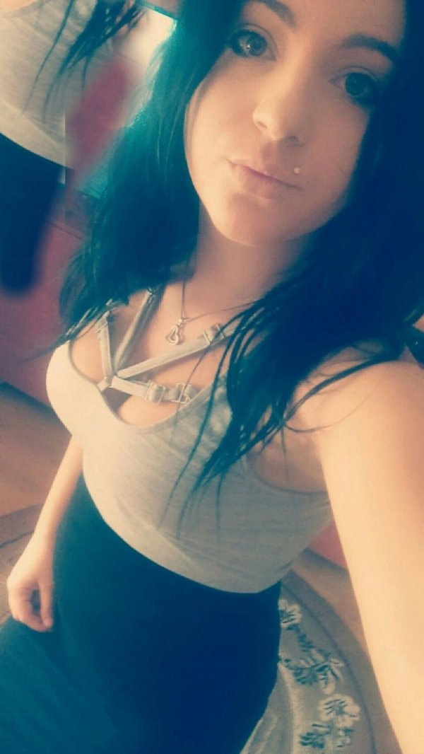 Селфи девушек из польских социальных сетей