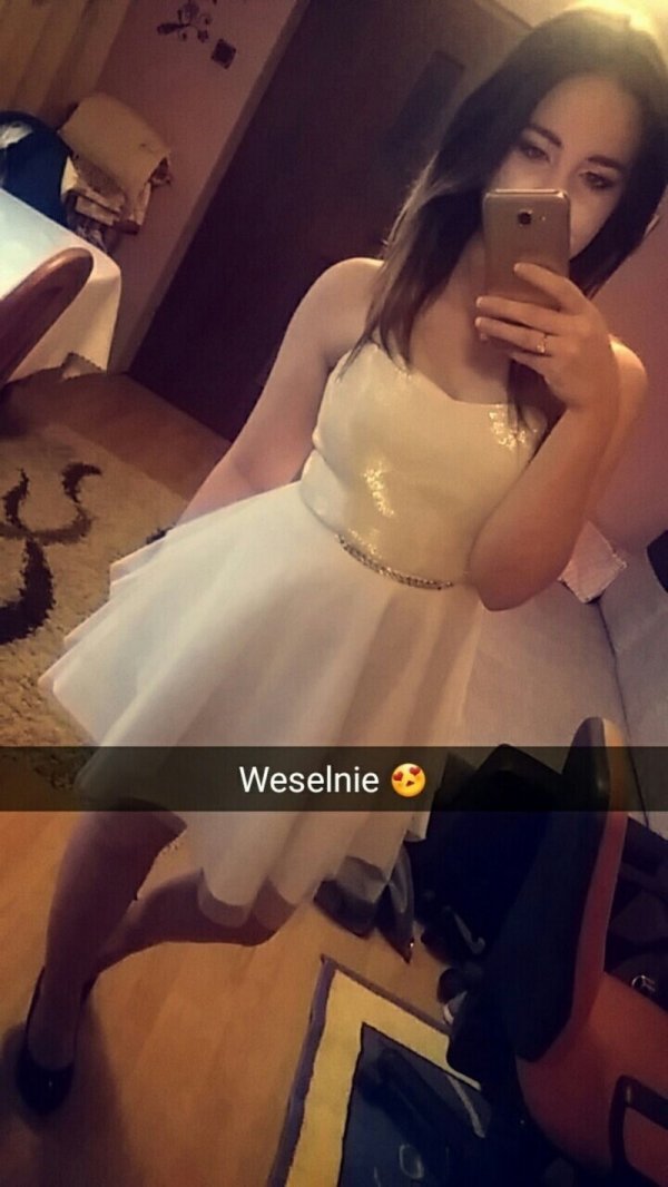 Селфи девушек из польских социальных сетей