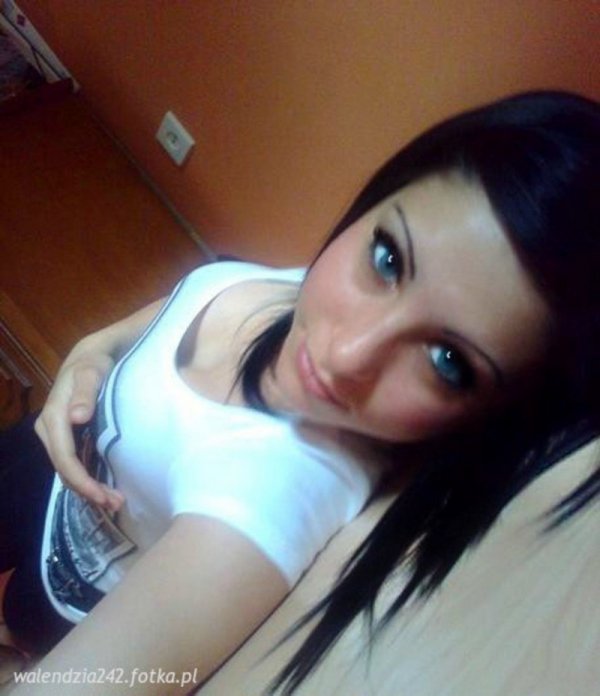 Селфи девушек из польских социальных сетей