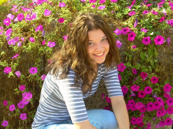 Милые девушки