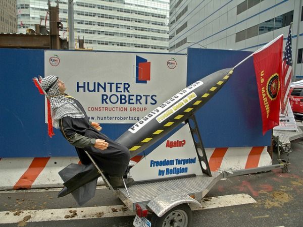 Самые глупые террористы (9 фото)