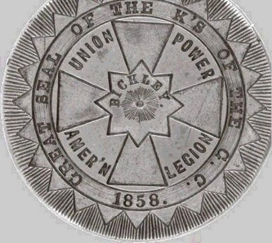 10 тайных сообществ, которые до сих пор влияют на мир