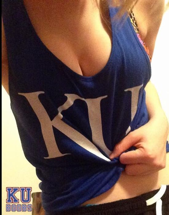 Девушки из Университета Канзаса