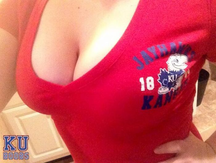 Девушки из Университета Канзаса