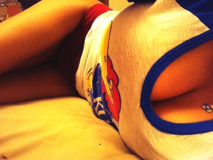 Девушки из Университета Канзаса