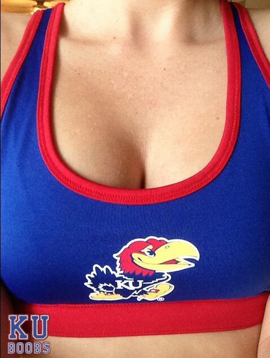 Девушки из Университета Канзаса