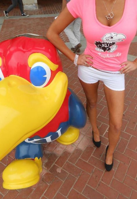 Девушки из Университета Канзаса