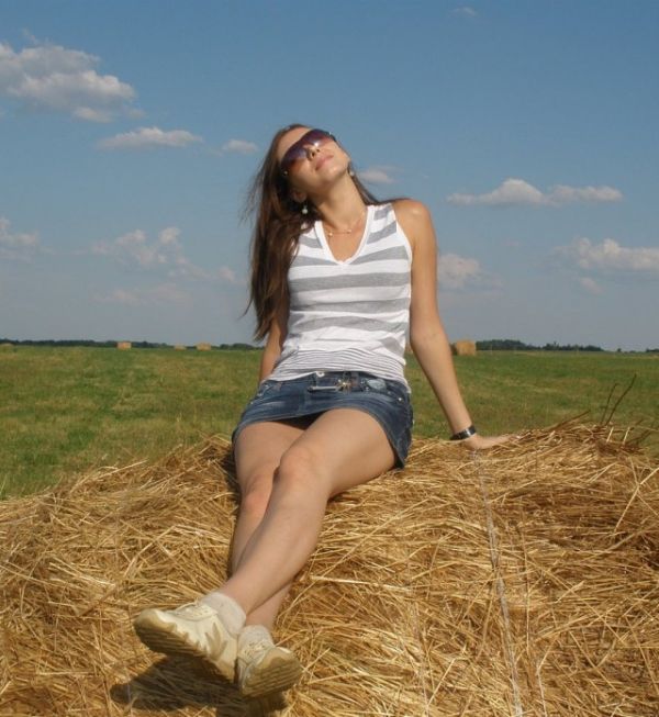 Очаровательные пользовательницы соцсетей