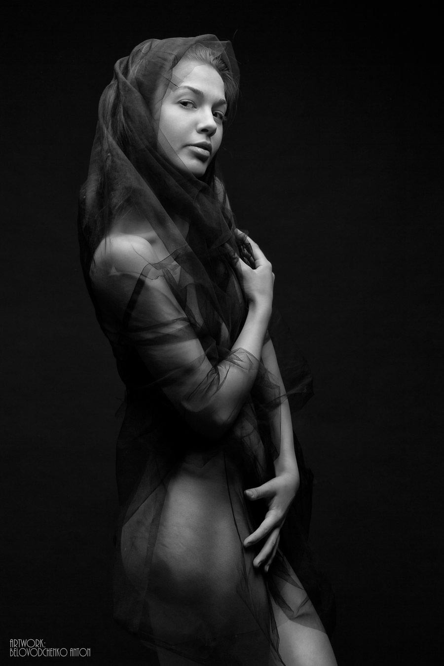 Обнаженные девушки в фотографиях Антона Беловодченко