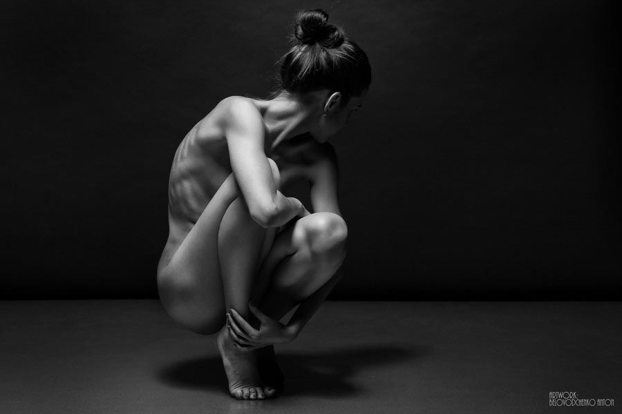 Обнаженные девушки в фотографиях Антона Беловодченко