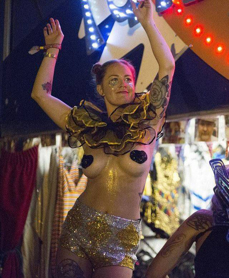 Забавные картинки с девушками