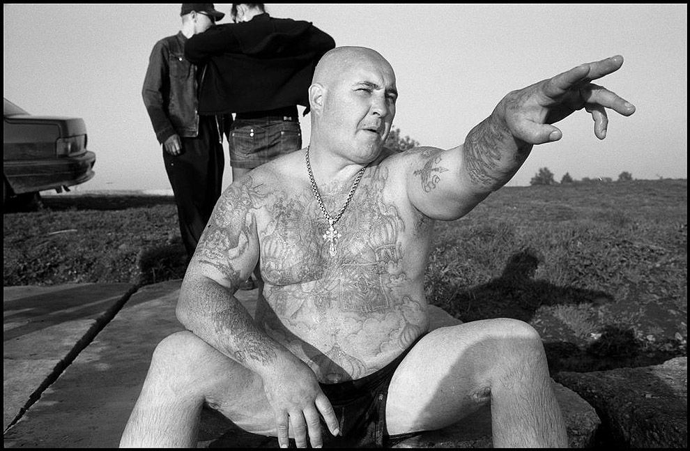 20 впечатляющих кадров из жизни сибирских бандитов глазами американца