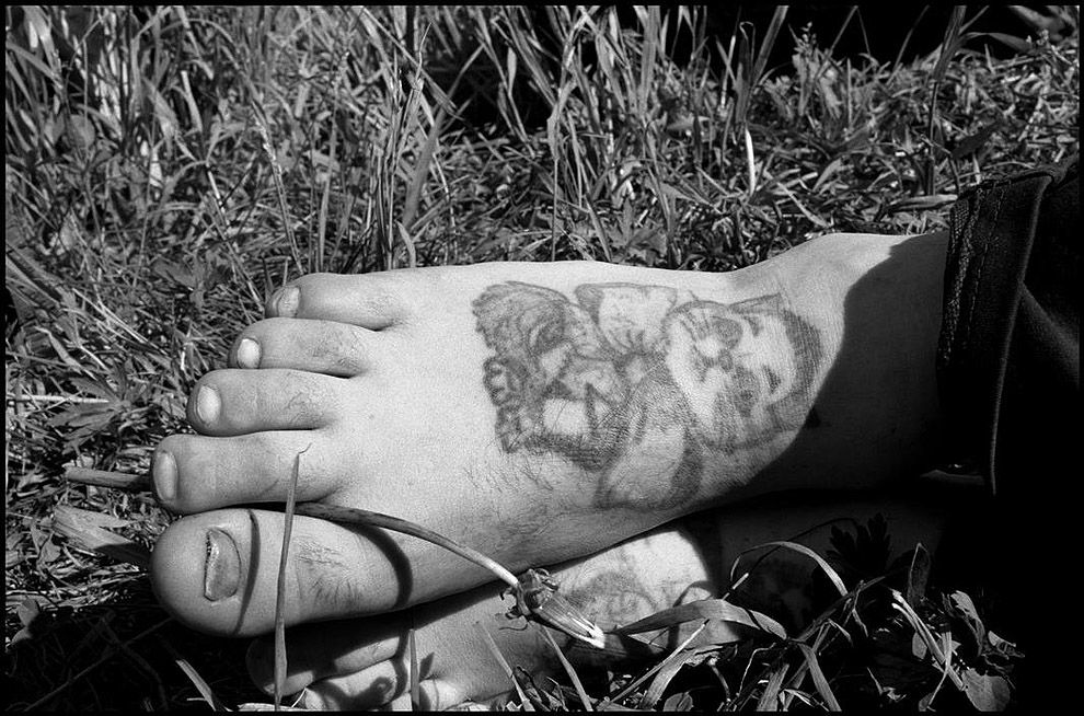 20 впечатляющих кадров из жизни сибирских бандитов глазами американца