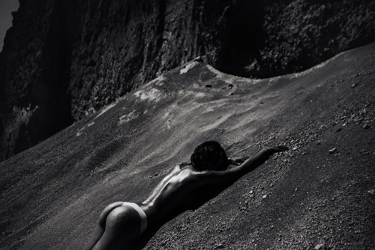 Красивое ню Александры Бодровой