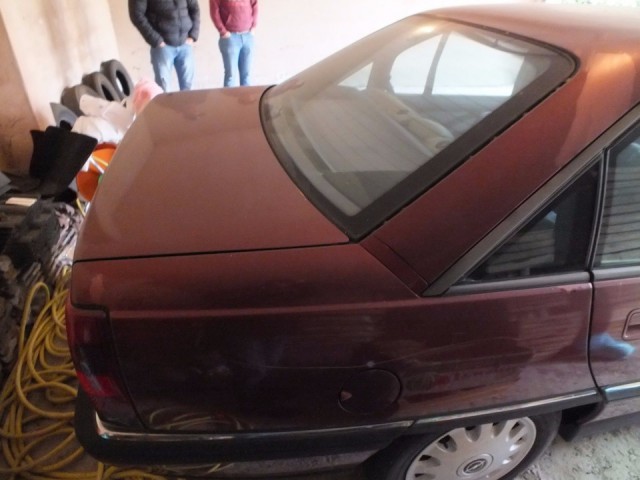 Opel Omega 1992 года с пробегом 705 км выставили на продажу