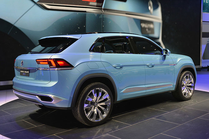 Самые интересные новинки автосалона в Детройте 2015 года Самые интересные новинки автосалона в Детройте 2015 года