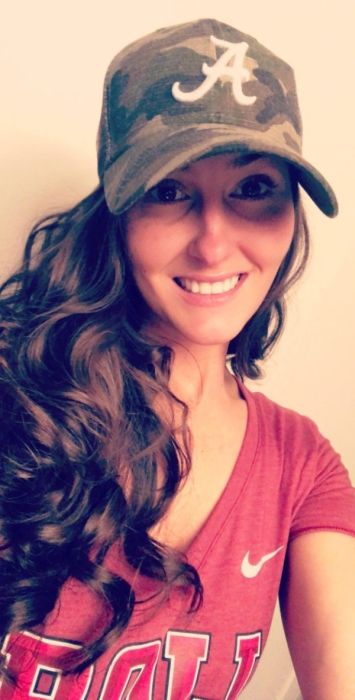 Улыбчивые девушки