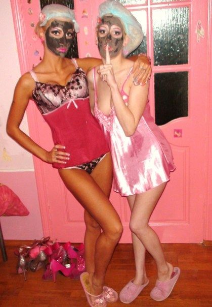 Девушка из розового мира