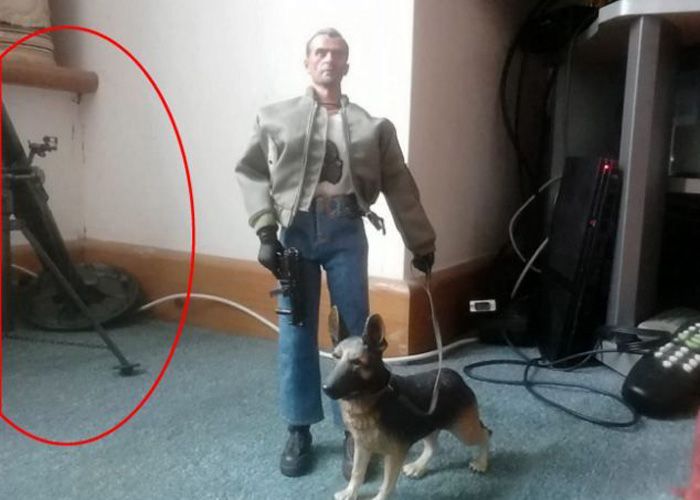 Полиция приехала на обыск из-за фотографии на Фейсбуке (2 фото)