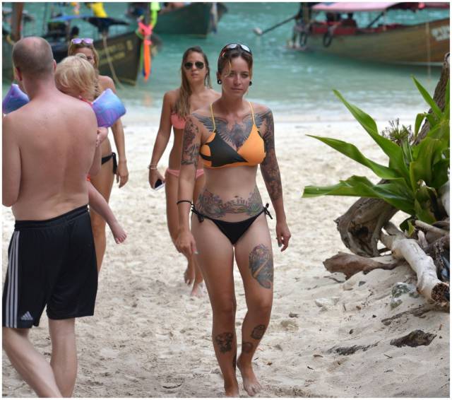 Девушки в татуировках