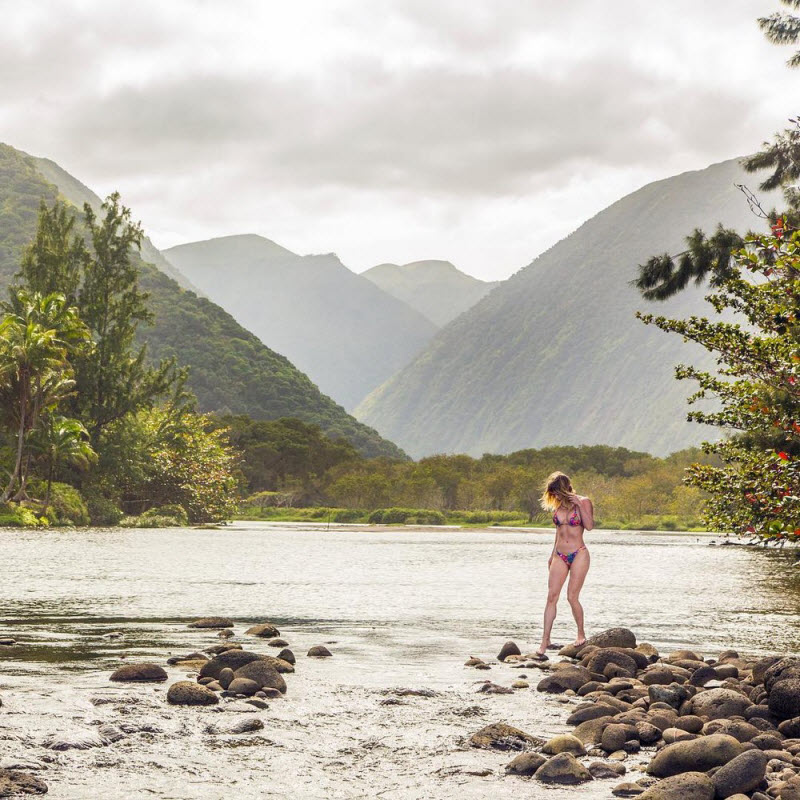 Сара Андервуд на снимках из социальных сетей