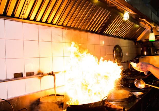 Применение алкоголя в кулинарии (12 фото)