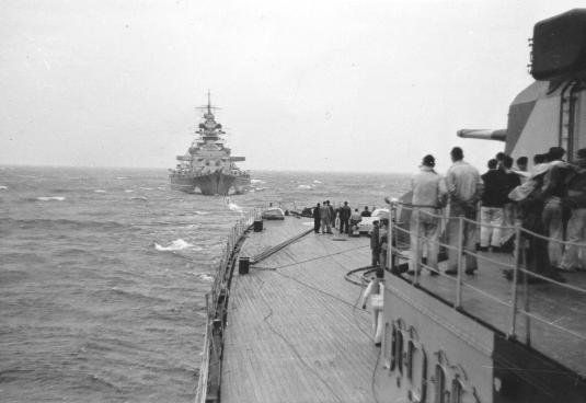 Тяжелый крейсер "Принц Ойген" (12 фото)