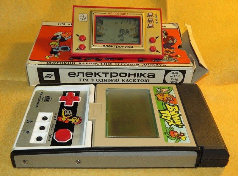 Электронные игрушки из СССР (22 фото)