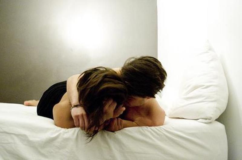 Почему женщины перестают любить секс (6 фото)