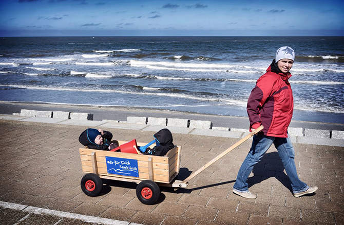 10 лучших и 10 худших стран для материнства