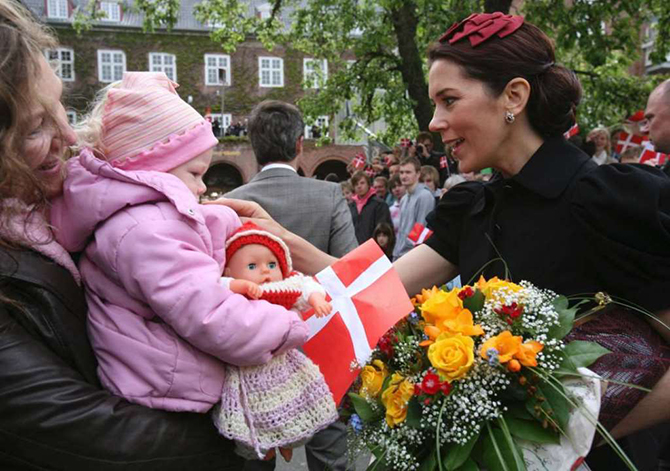 10 лучших и 10 худших стран для материнства