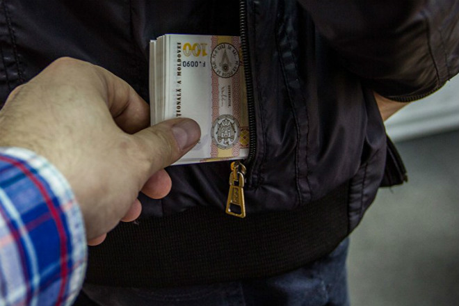 Как работают карманники Как работают карманники