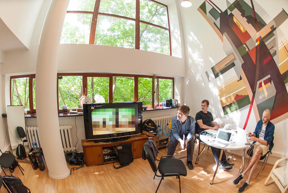 Необычный офис: Мохнатый сыр Необычный офис: Мохнатый сыр