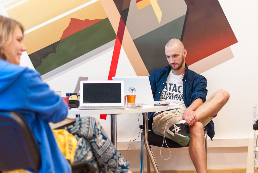 Необычный офис: Мохнатый сыр Необычный офис: Мохнатый сыр