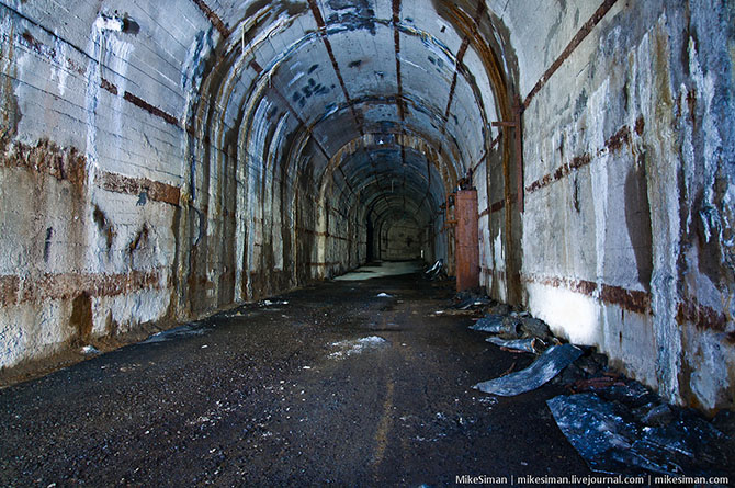 Подземная база-укрытие подводных лодок «Павловское»