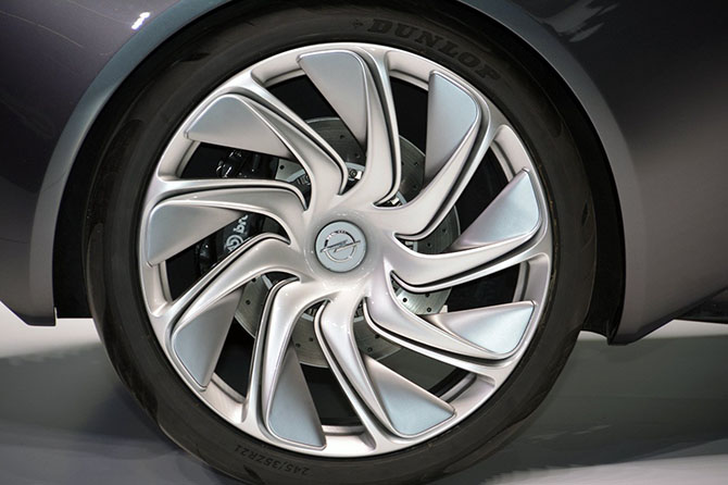 Автосалон во Франкфурте 2013: будущее уже сегодня Автосалон во Франкфурте 2013: будущее уже сегодня