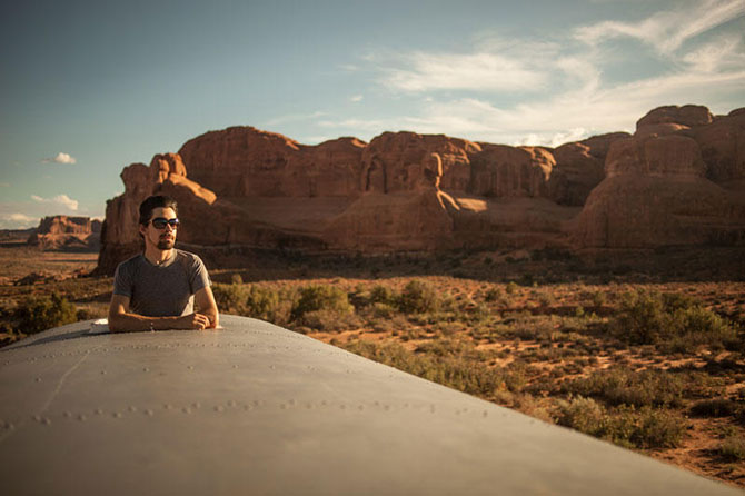 Дом на колесах из школьного автобуса