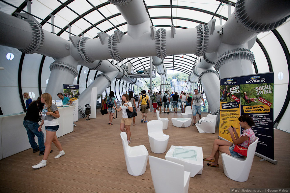 Самый длинный пешеходный подвесной мост в мире Самый длинный пешеходный подвесной мост в мире