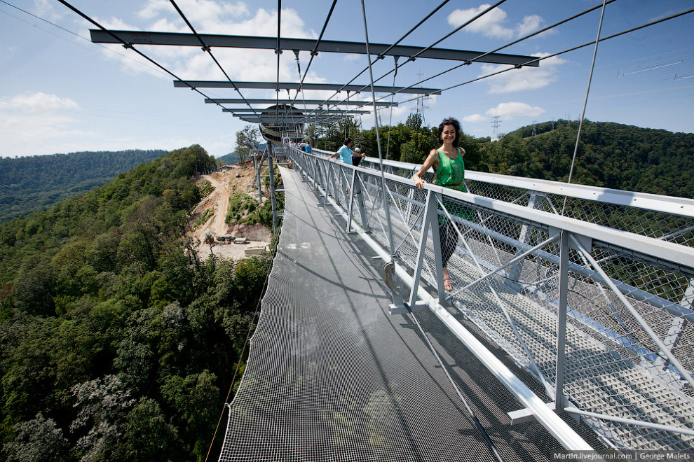 Самый длинный пешеходный подвесной мост в мире Самый длинный пешеходный подвесной мост в мире