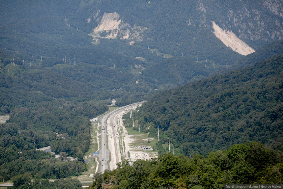 Самый длинный пешеходный подвесной мост в мире Самый длинный пешеходный подвесной мост в мире