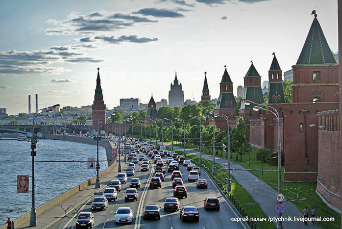 Как появились 10-полосные магистрали в центре Москвы Как появились 10-полосные магистрали в центре Москвы