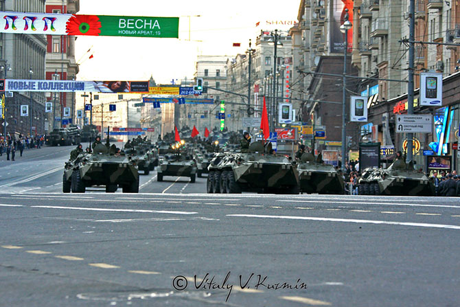 Как появились 10-полосные магистрали в центре Москвы Как появились 10-полосные магистрали в центре Москвы