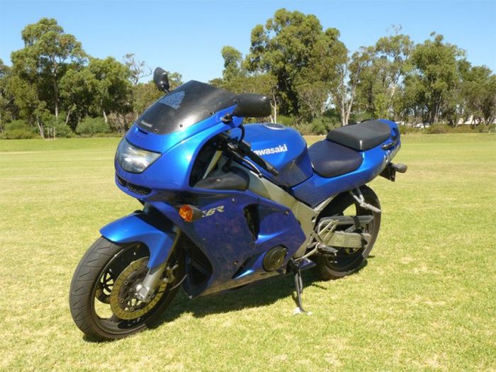 Мужчина продал свою старую жизнь, чтобы начать новую