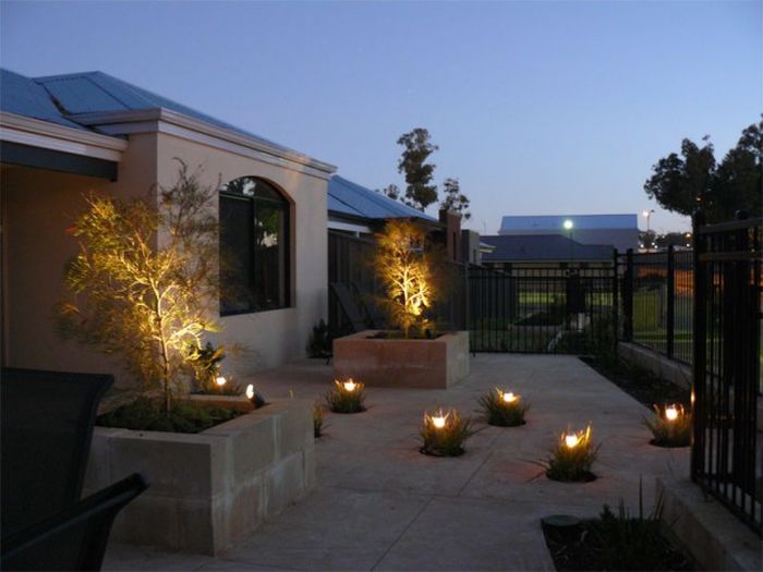 Мужчина продал свою старую жизнь, чтобы начать новую